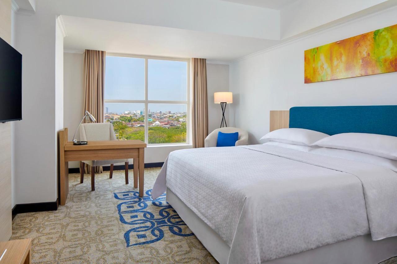 Four Points By Sheraton Μακασάρ Εξωτερικό φωτογραφία