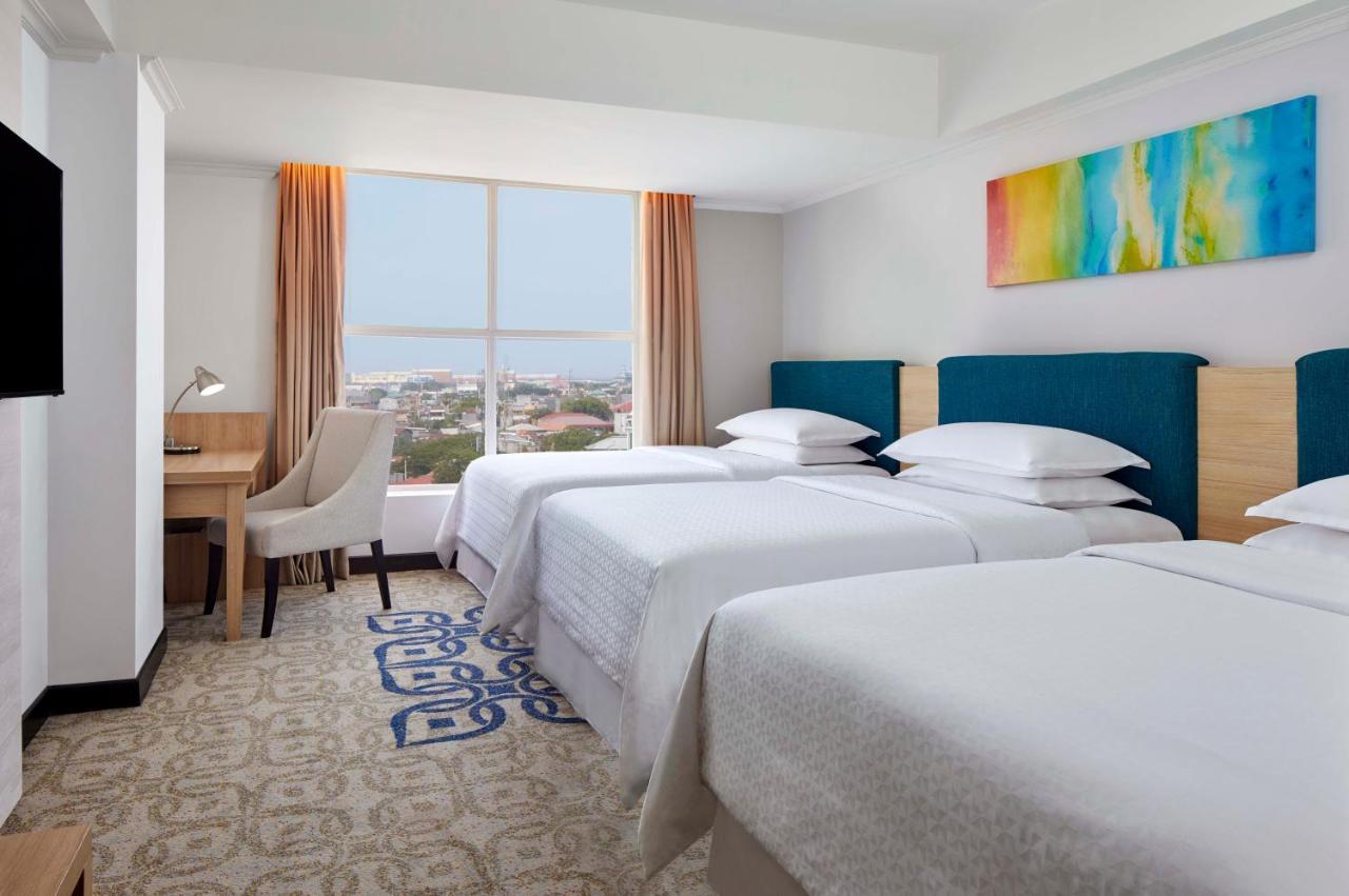 Four Points By Sheraton Μακασάρ Εξωτερικό φωτογραφία