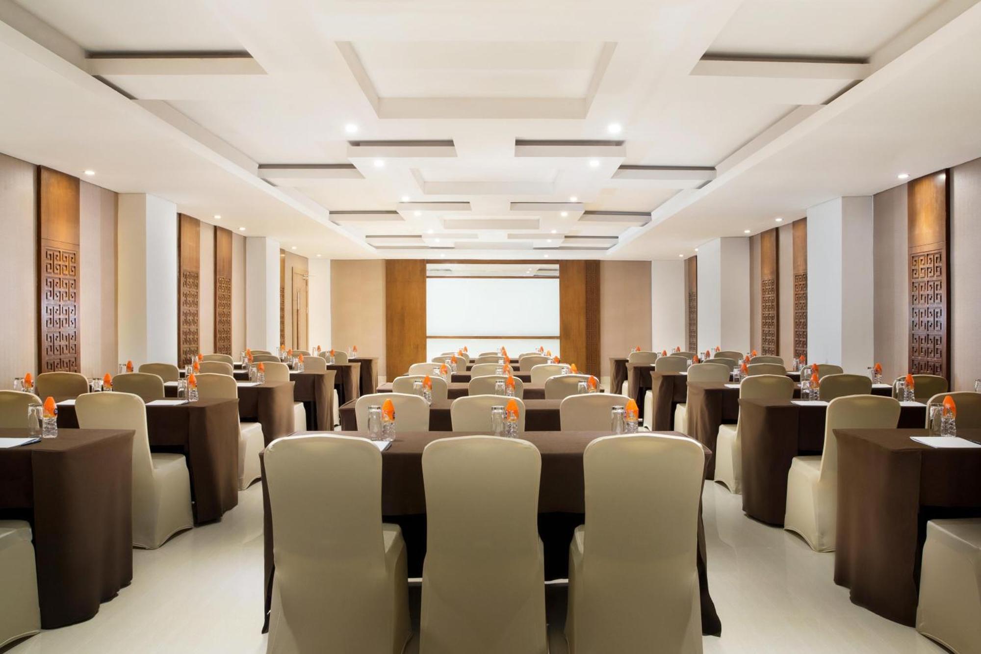 Four Points By Sheraton Μακασάρ Εξωτερικό φωτογραφία