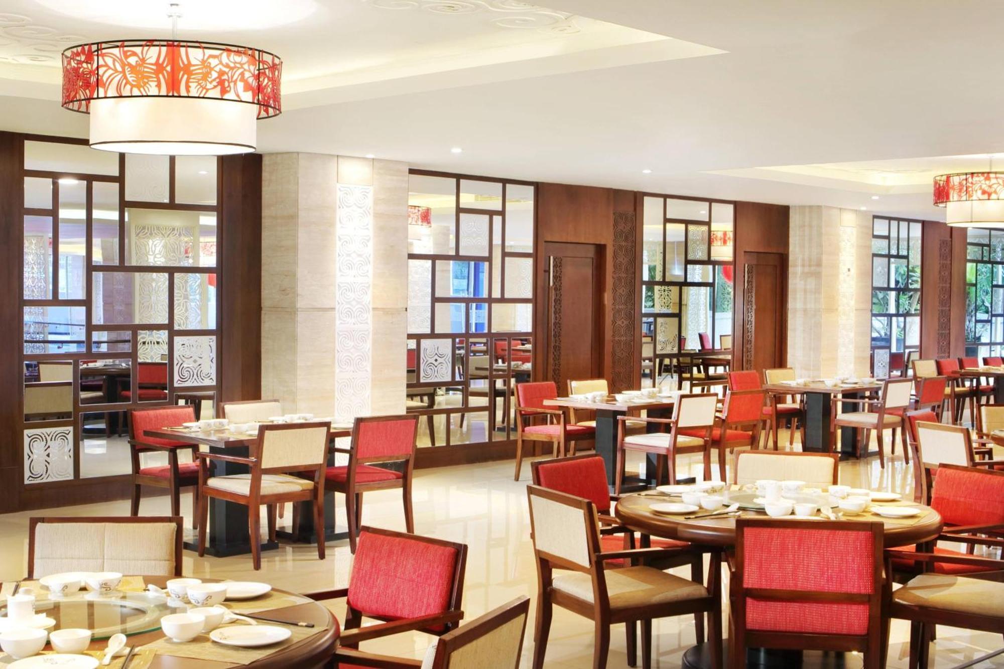 Four Points By Sheraton Μακασάρ Εξωτερικό φωτογραφία